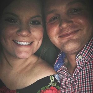 Meet your Posher, Logan